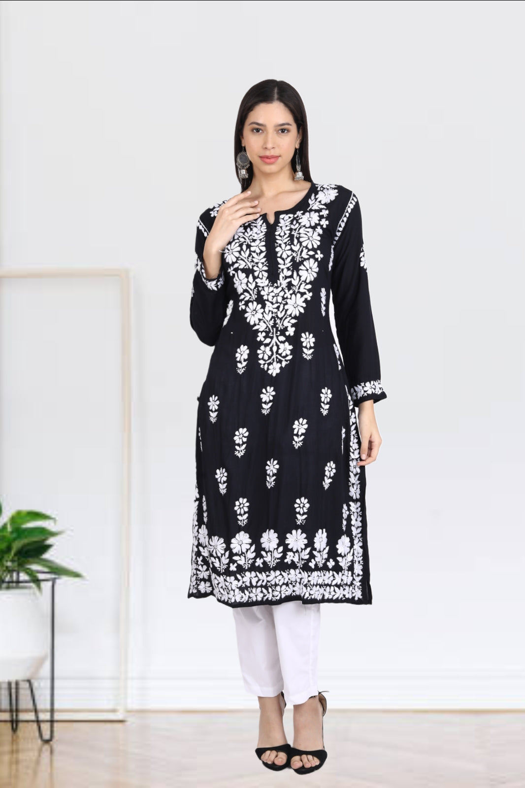 Lakhnavi Fabrics Women's Black Color Cotton Lucknowi Chikankari Kurti For  Daily & Office Wear